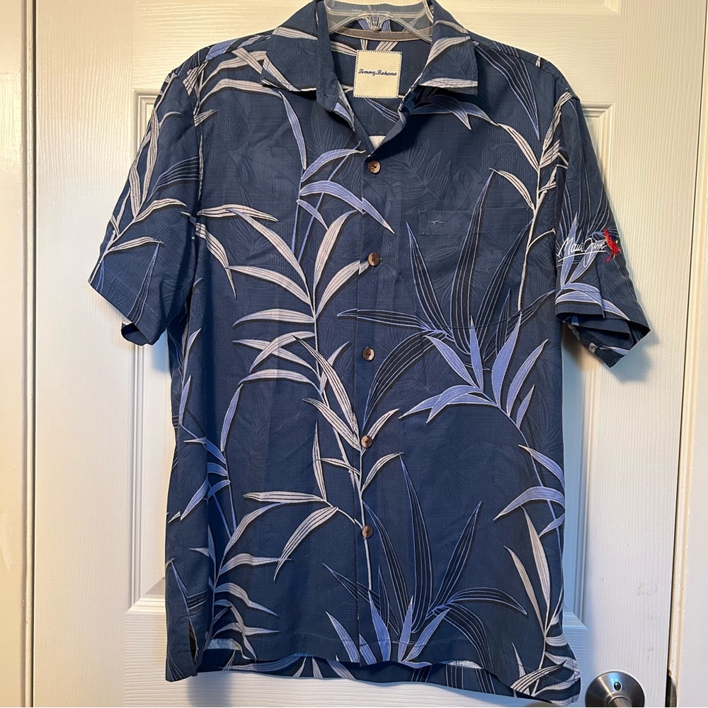 Tommy Bahama Men’s Hawaiian Shirt Size Small
